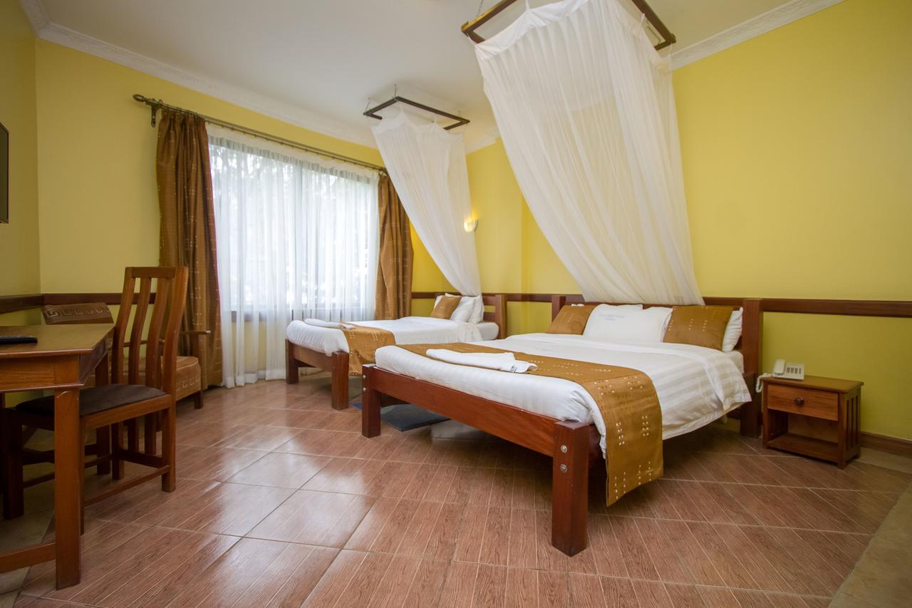 Ack Guest House Nairobi Bagian luar foto