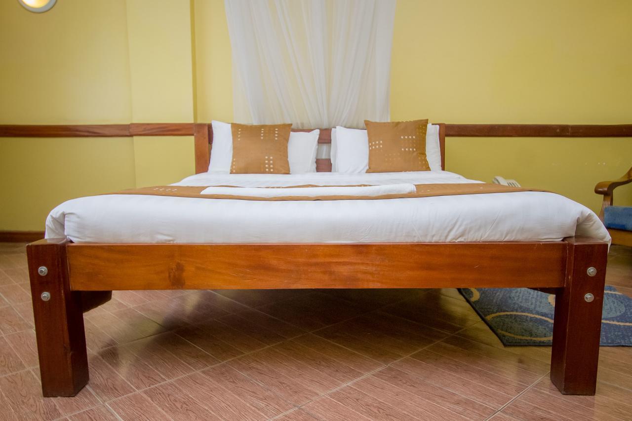 Ack Guest House Nairobi Bagian luar foto