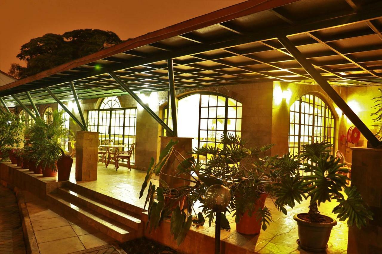Ack Guest House Nairobi Bagian luar foto